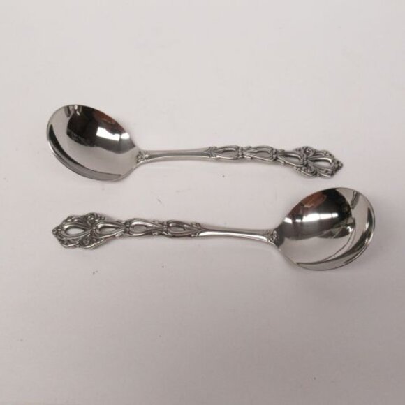 2 - Oneida Community Stainless CHANDELIER 6 3/4 Inch Cream Ladles - Picture 1 of 5